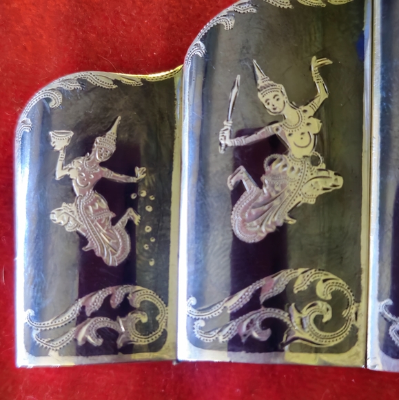 NIELLO SIAM STERLING 72G BRACELET - Picture 2 of 10